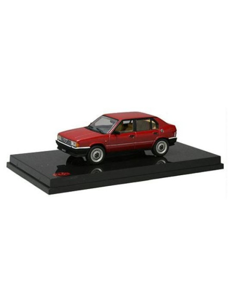 Alfa Romeo, 33 Stradale, 1/43