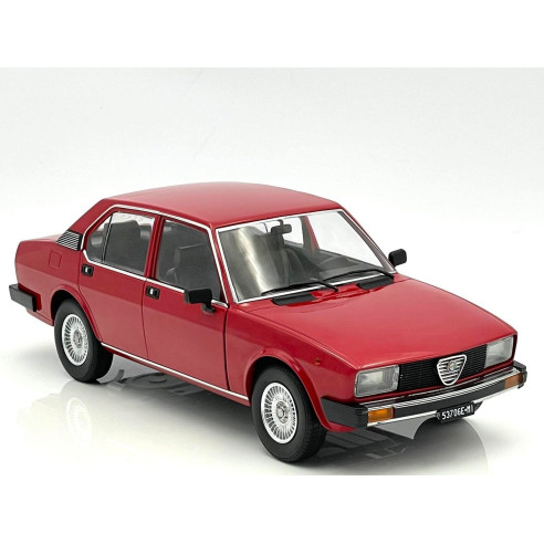 Alfa Romeo, Alfetta Berlina 2000L, 1/18