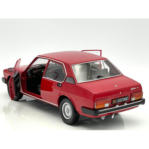 Alfa Romeo, Alfetta Berlina 2000L, 1/18