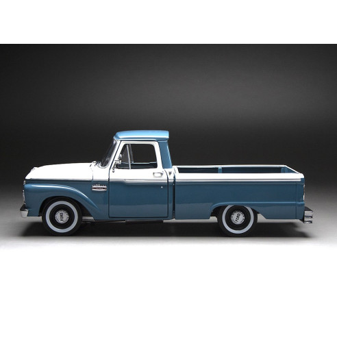 Ford, F-100 Custom Cap Pick-up, 1/18