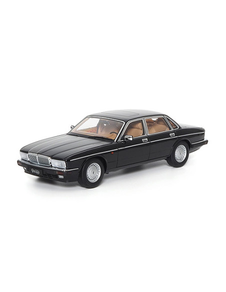 Jaguar, Daimler XJ6 (XJ40), 1/18