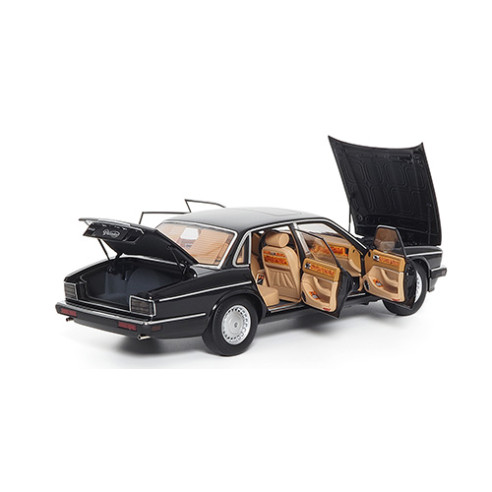 Jaguar, Daimler XJ6 (XJ40), 1/18