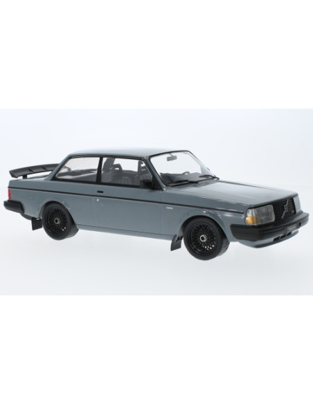 Volvo, 144 turbo "Custom", 1/18