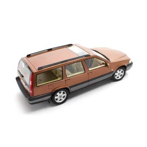 Volvo, V70 XC Cross Country, 1/18