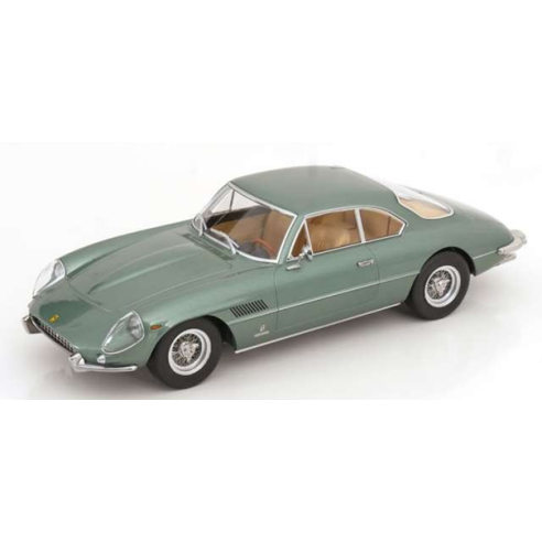 Ferrari, 400 Superamerica, 1/18